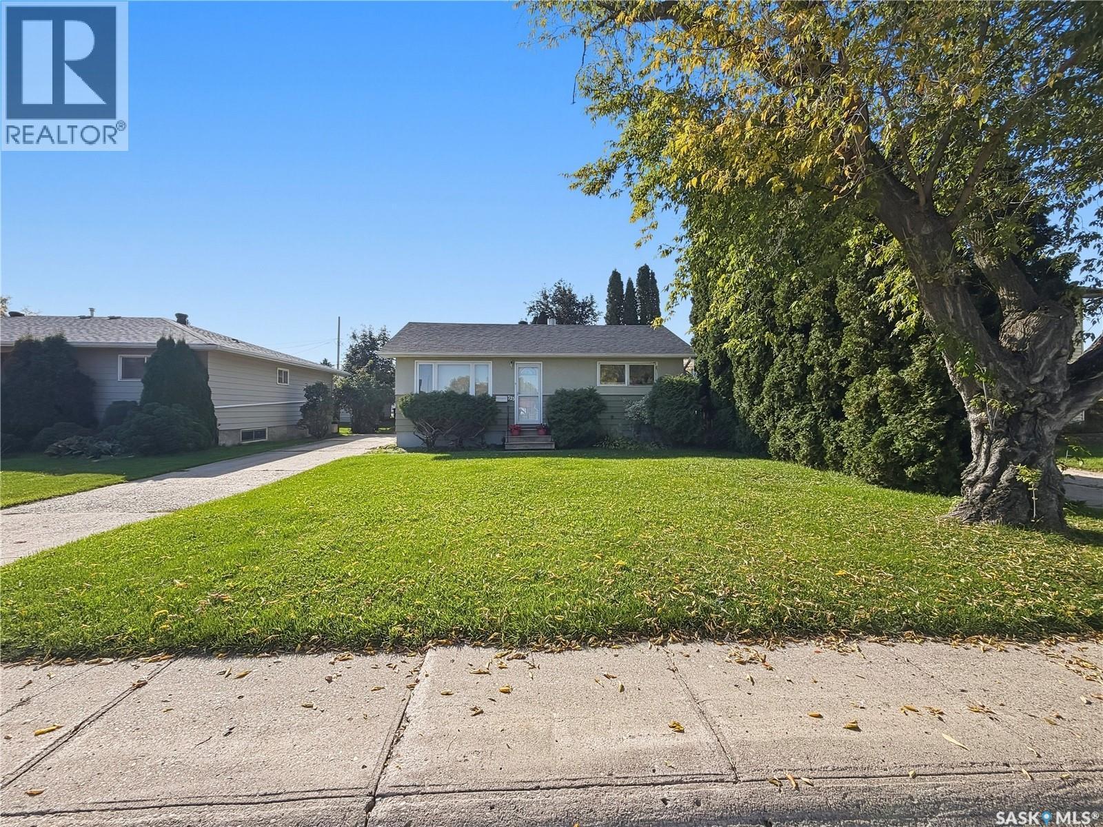 333 24Th Street E, Prince Albert, SK