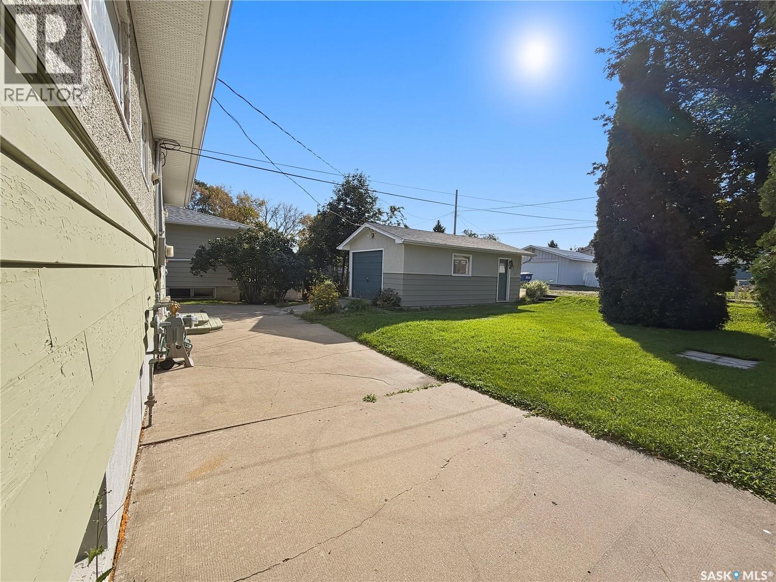 333 24Th Street E, Prince Albert, SK