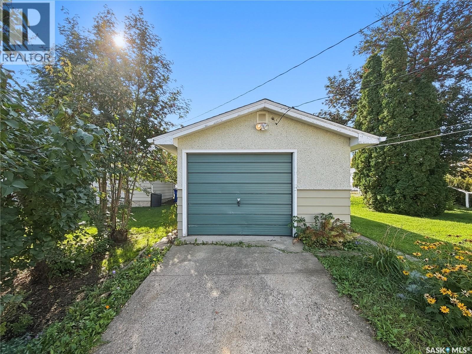333 24Th Street E, Prince Albert, SK