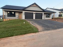 58 Stanmol Drive Charlottetown, PE C1E 1V1