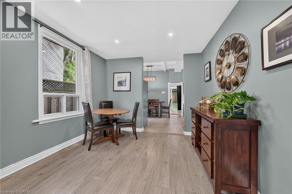 7 East 24Th Street, Hamilton, ON