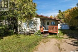 210 McDonald AVENUE E Melfort, SK S0E 1A0