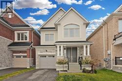 349 HARTWELL WAY Aurora, ON L4G 0W5
