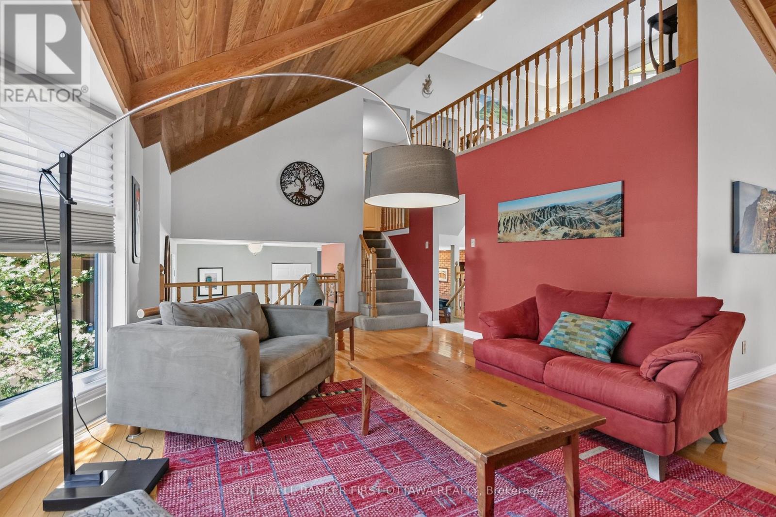 9 Foxrun Lane, Ottawa, ON