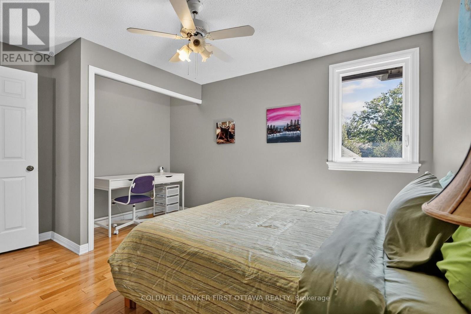 9 Foxrun Lane, Ottawa, ON