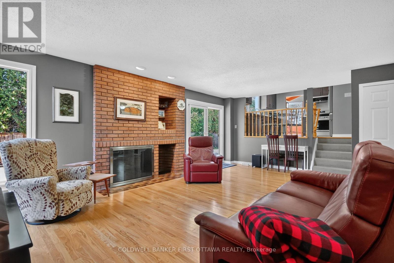 9 Foxrun Lane, Ottawa, ON