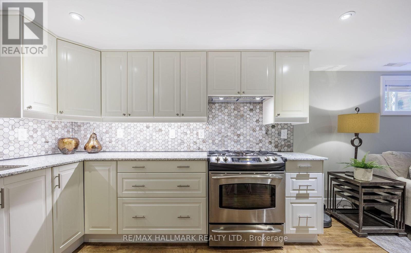 121 West 23Rd Street, Hamilton, ON