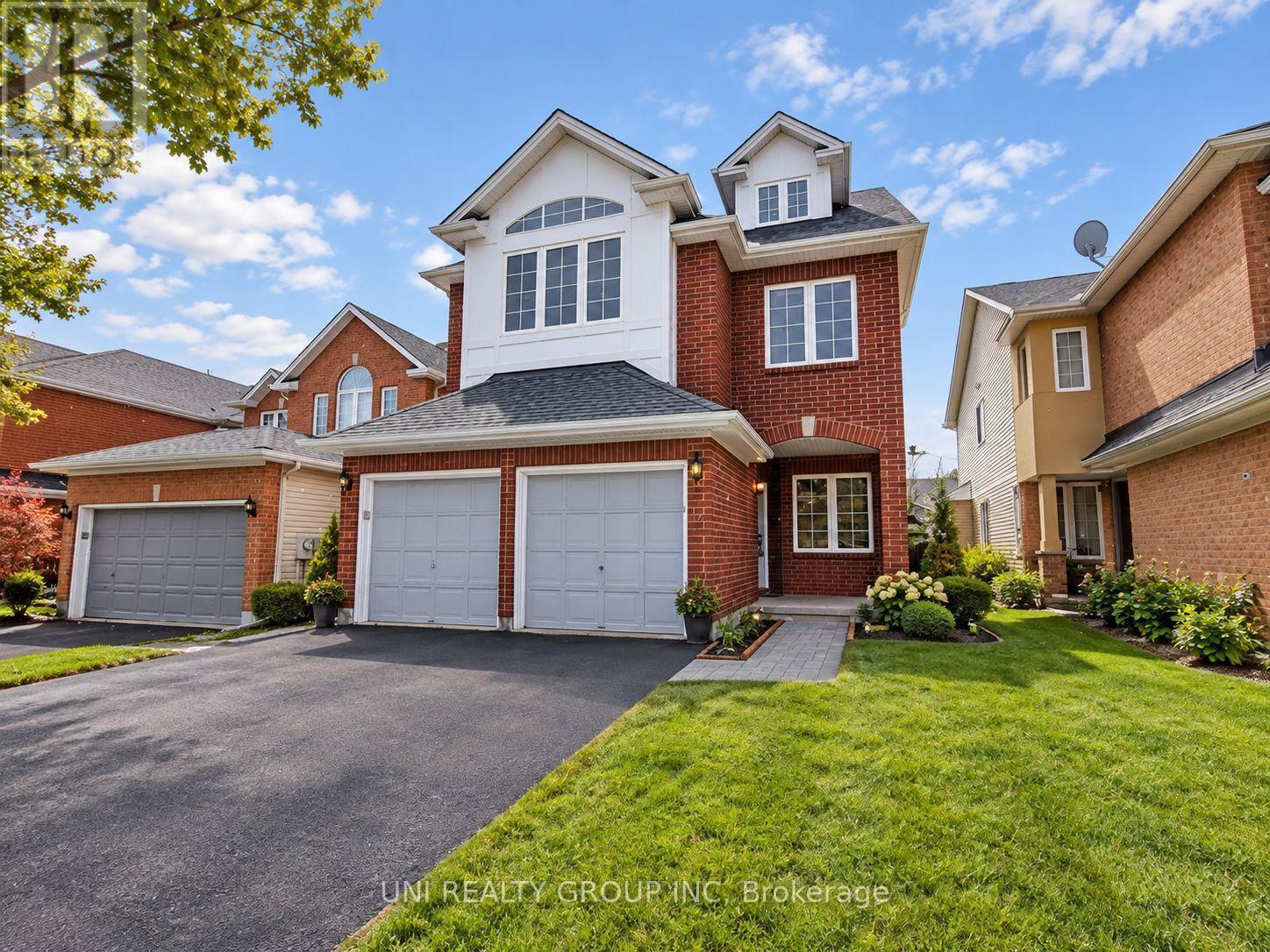 12 Staten Way, Ottawa, ON