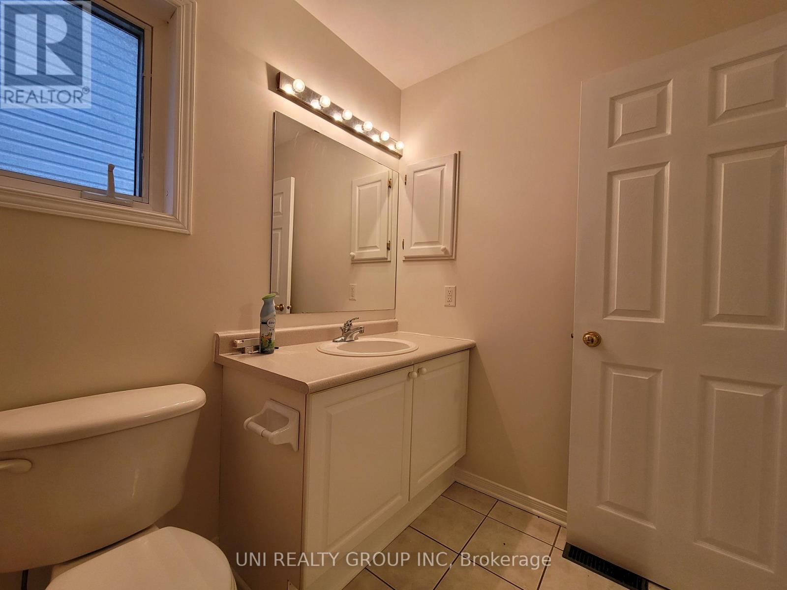 12 Staten Way, Ottawa, ON
