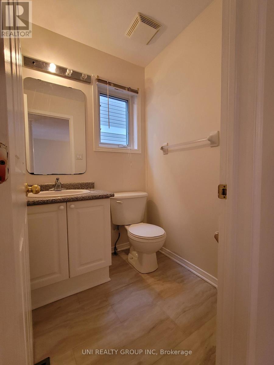 12 Staten Way, Ottawa, ON