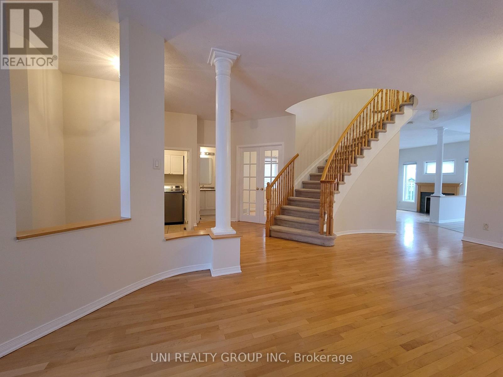 12 Staten Way, Ottawa, ON