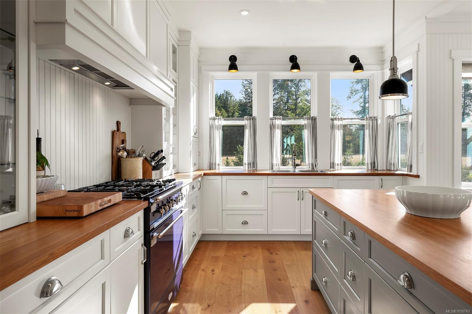3553 Winn Rd, Courtenay, BC