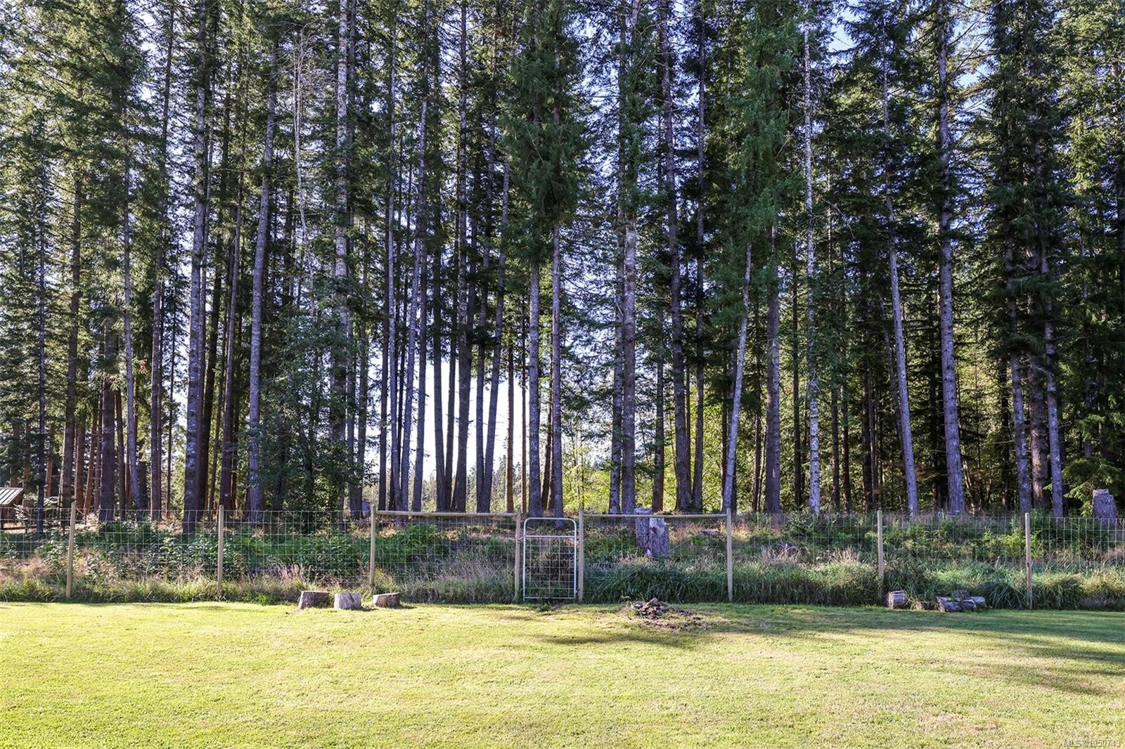 3553 Winn Rd, Courtenay, BC