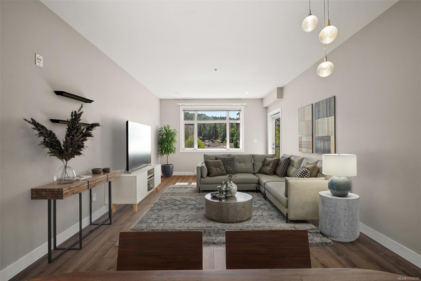 #315-2655 Sooke Rd, Langford, BC