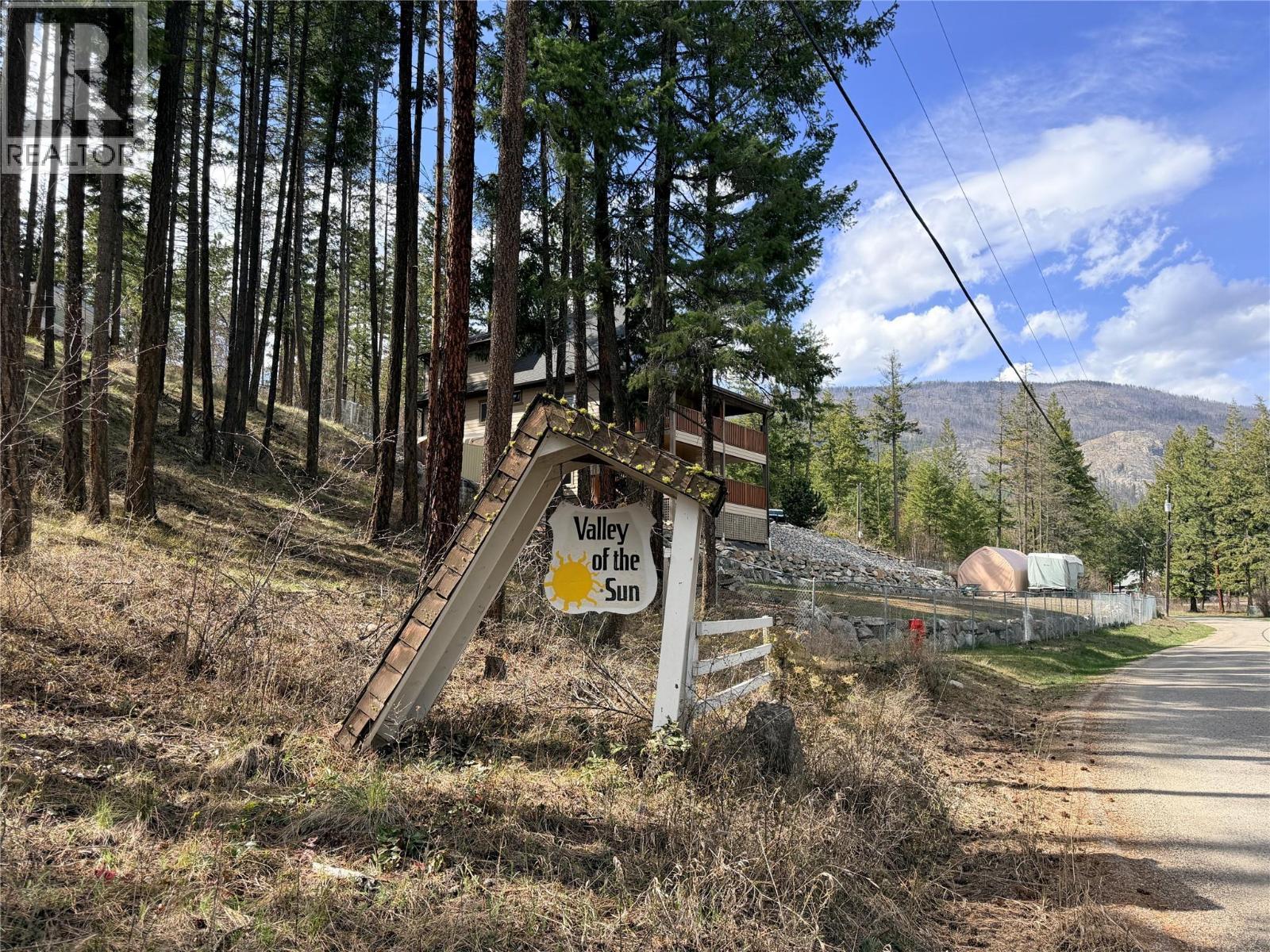 7974 Briarwood Road, Kelowna, BC