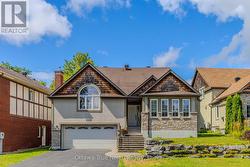 83 LEACOCK DRIVE Ottawa, ON K2K 1S5