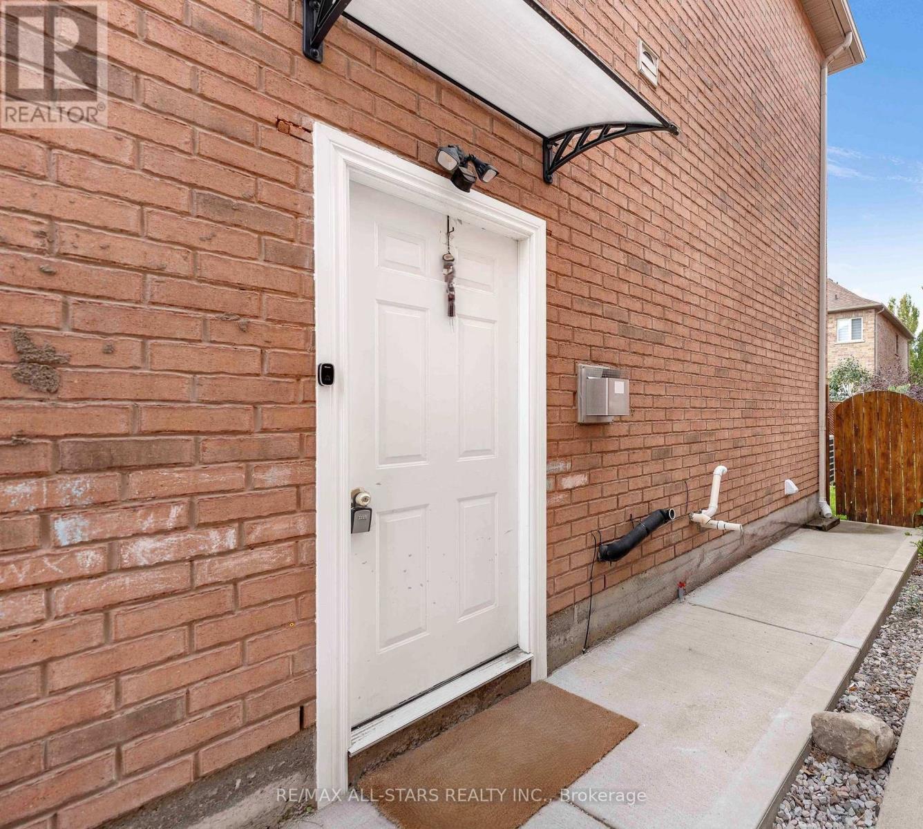 93 Arco Circle, Vaughan, ON