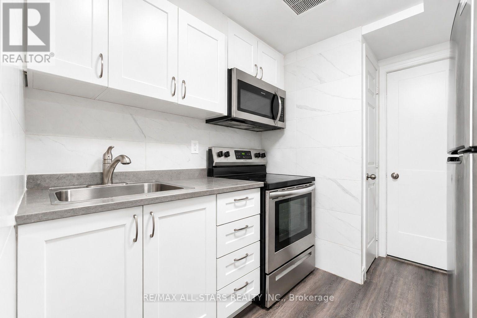 93 Arco Circle, Vaughan, ON