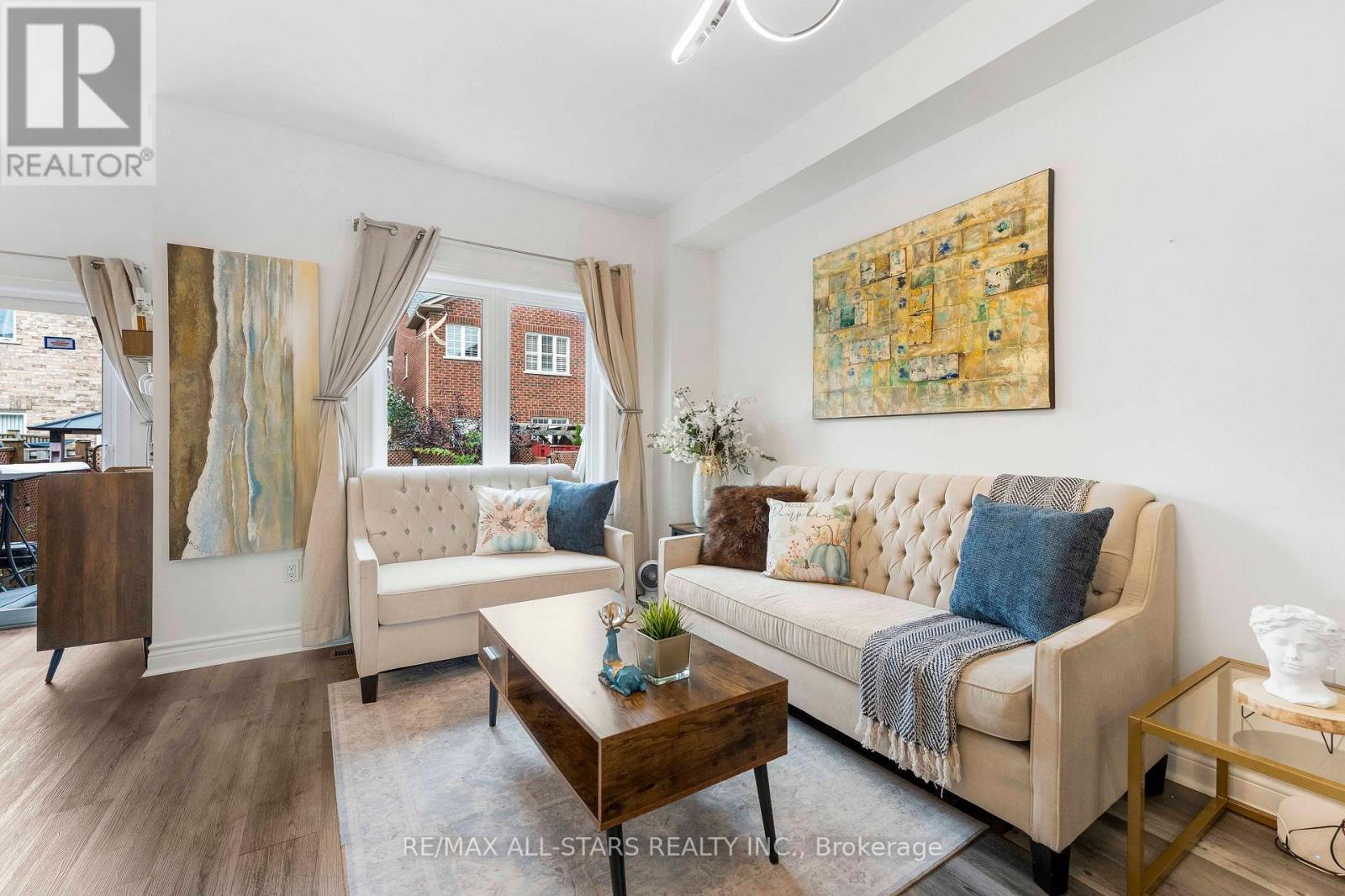 93 Arco Circle, Vaughan, ON