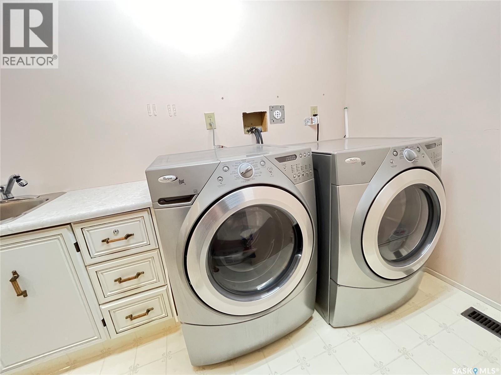 202 Hood Street, Maple Creek, SK