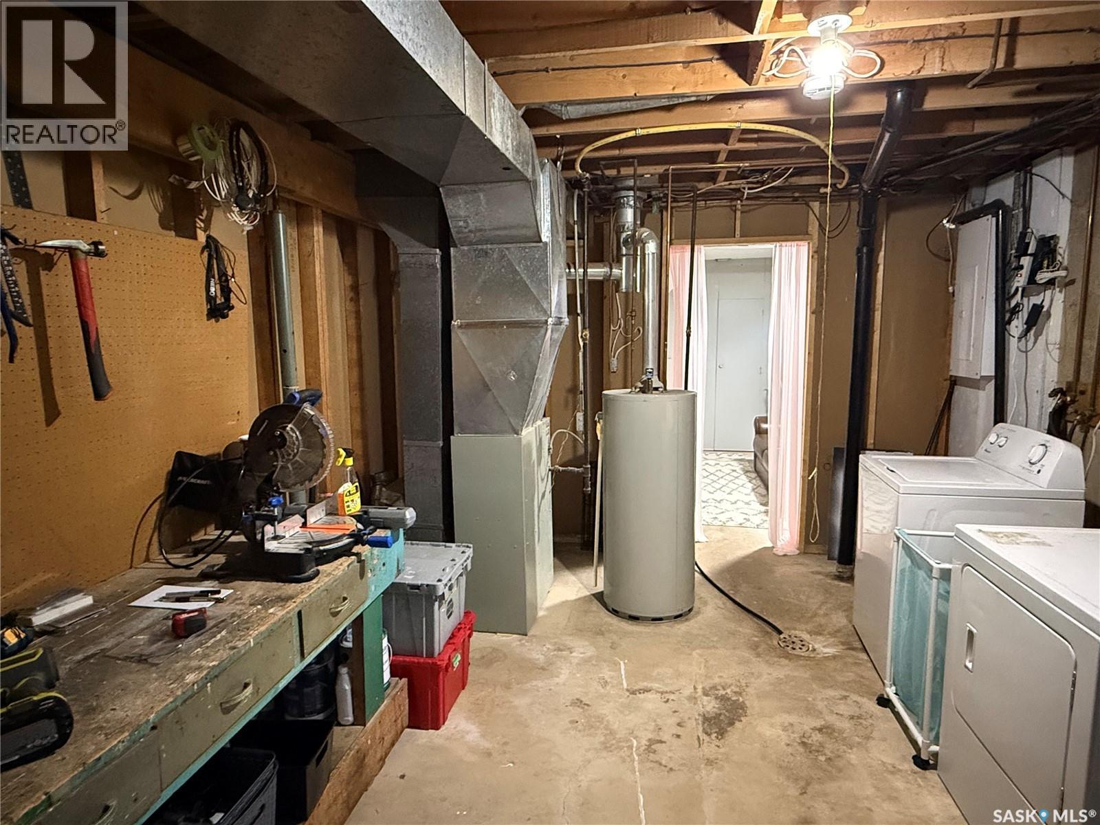 405 6Th Avenue W, Nipawin, SK