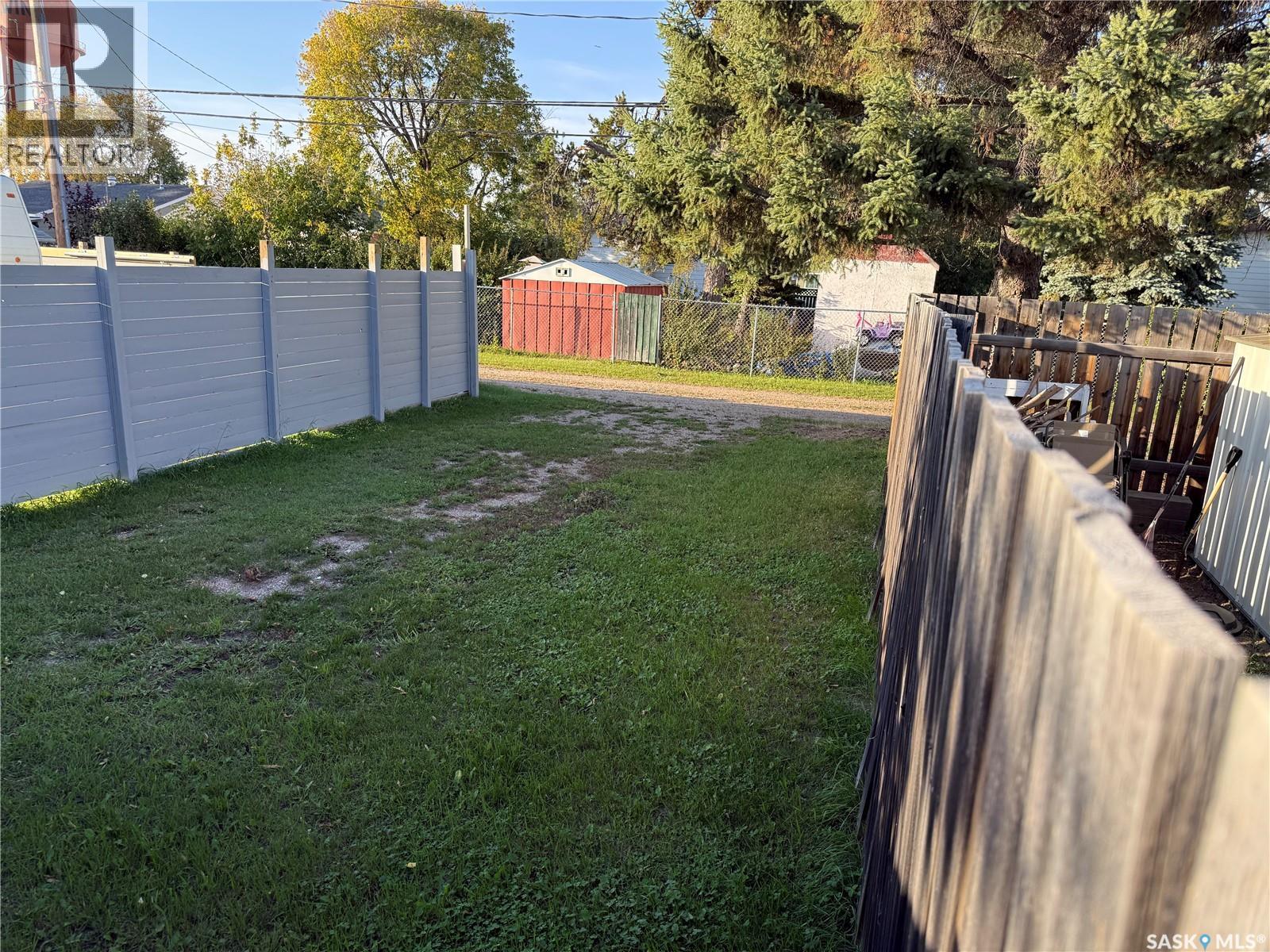 405 6Th Avenue W, Nipawin, SK