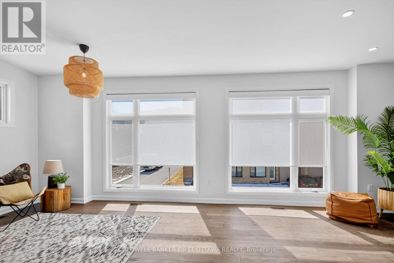 77 Cherry Blossom Private, Ottawa, ON