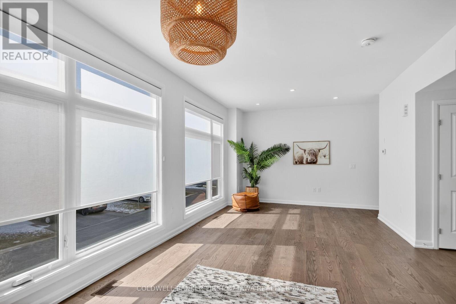 77 Cherry Blossom Private, Ottawa, ON
