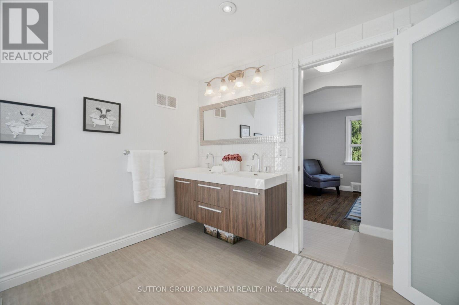 468 Lynd Avenue, Mississauga, ON