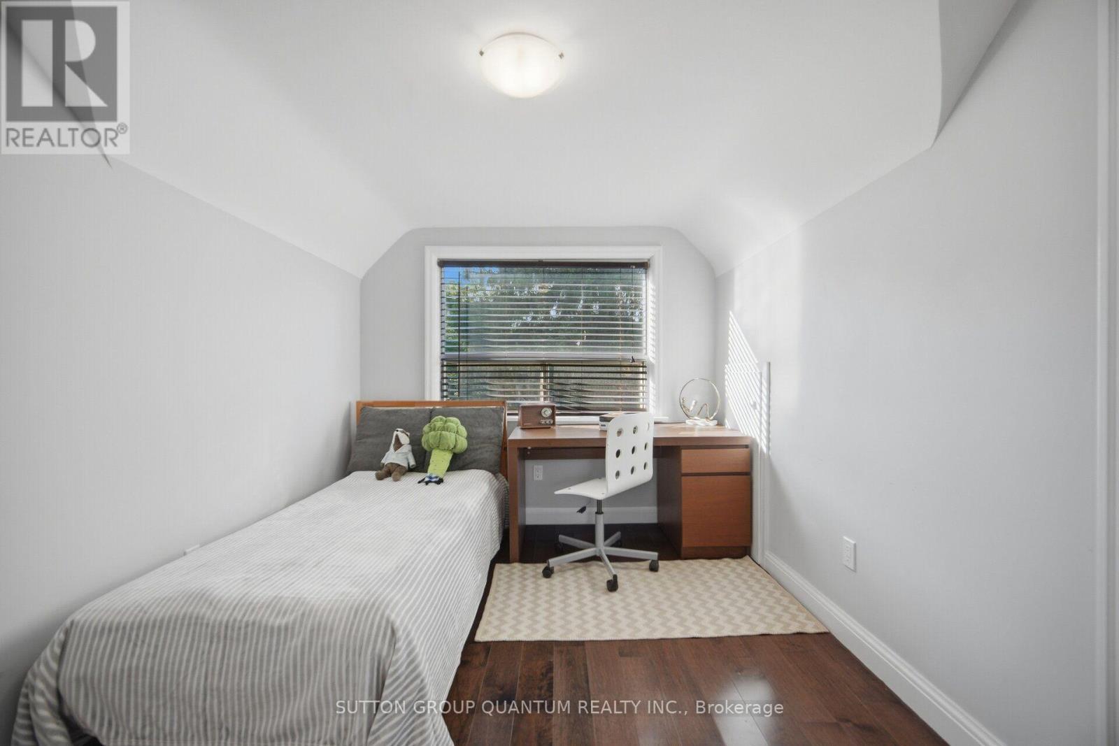468 Lynd Avenue, Mississauga, ON