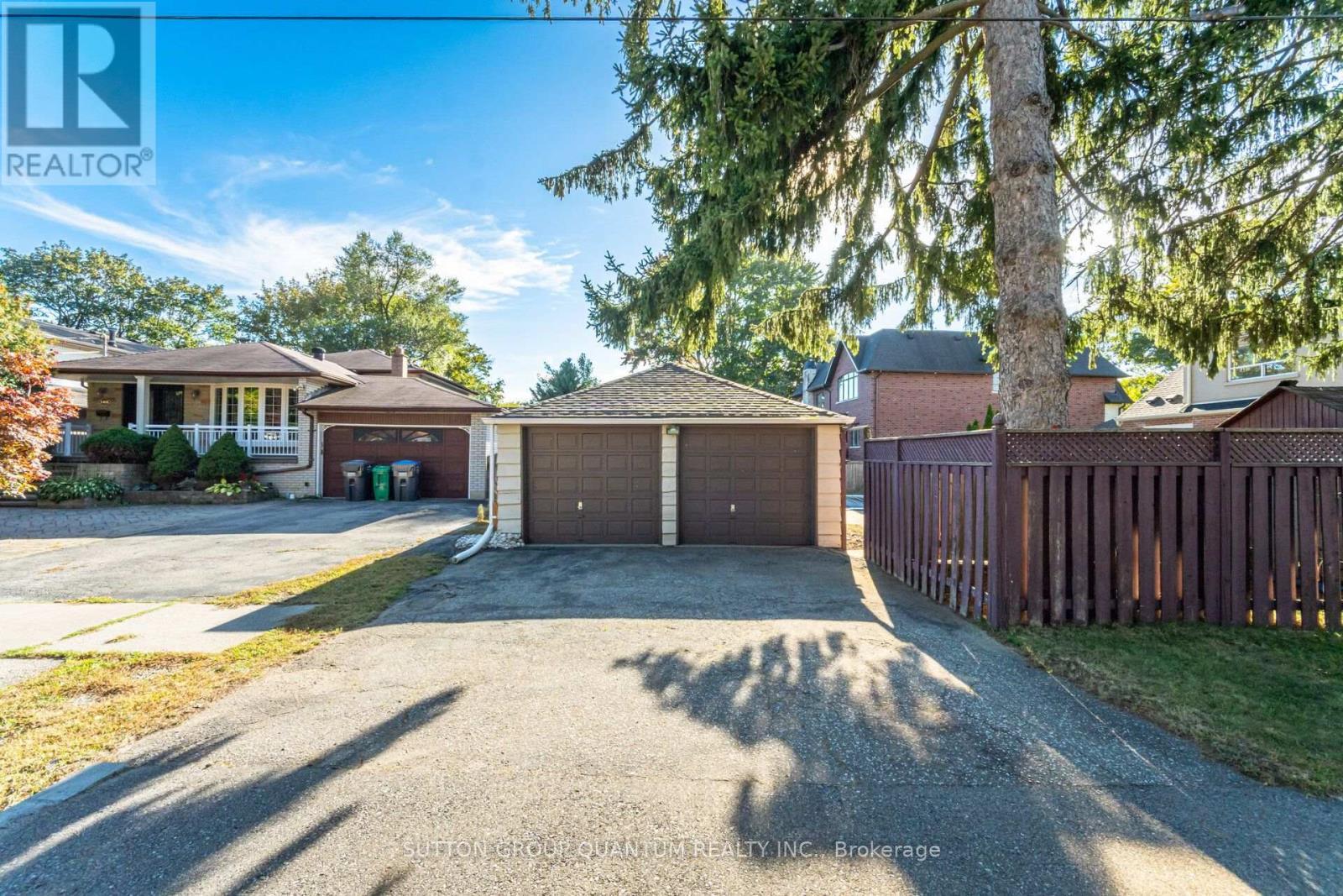 468 Lynd Avenue, Mississauga, ON