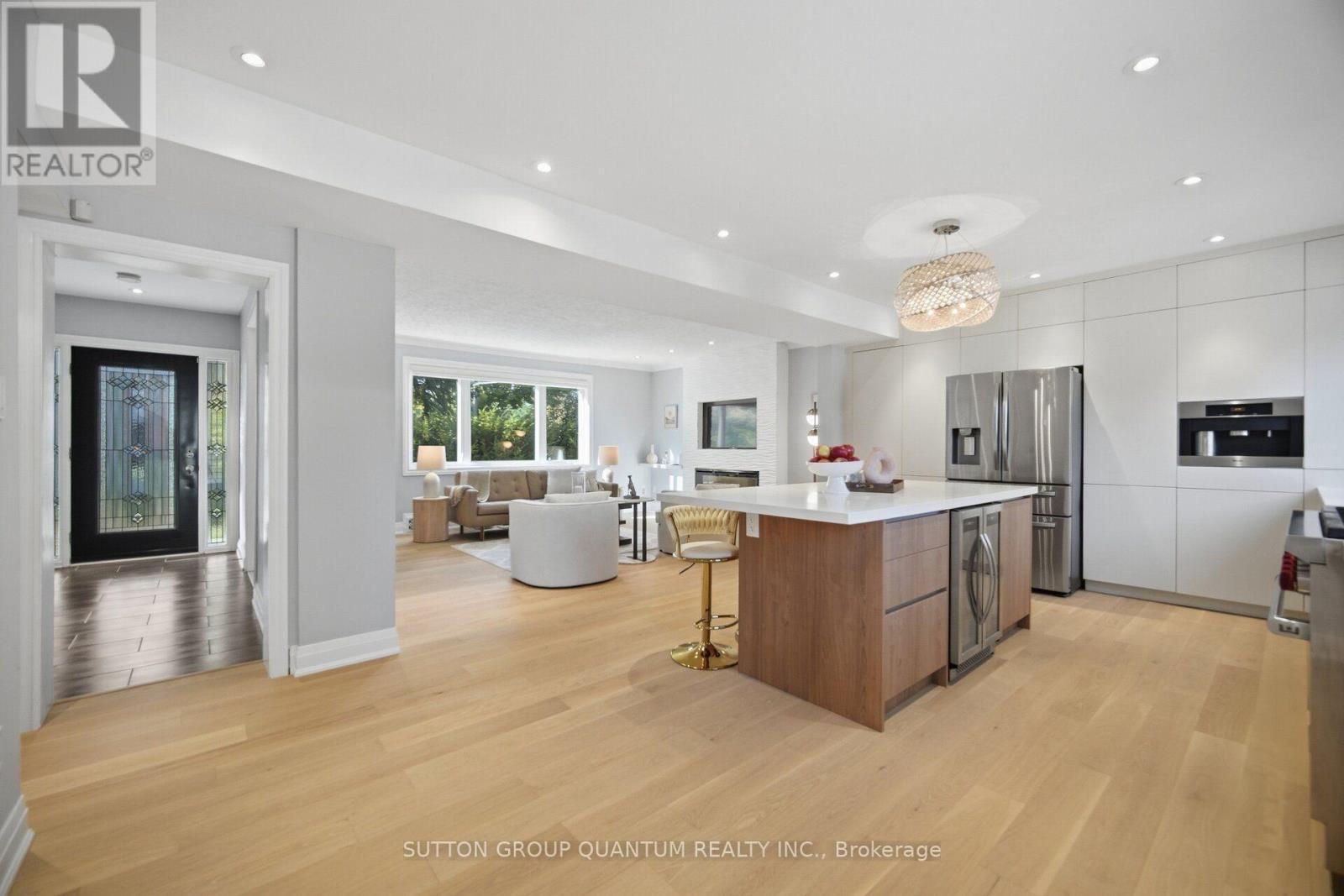 468 Lynd Avenue, Mississauga, ON