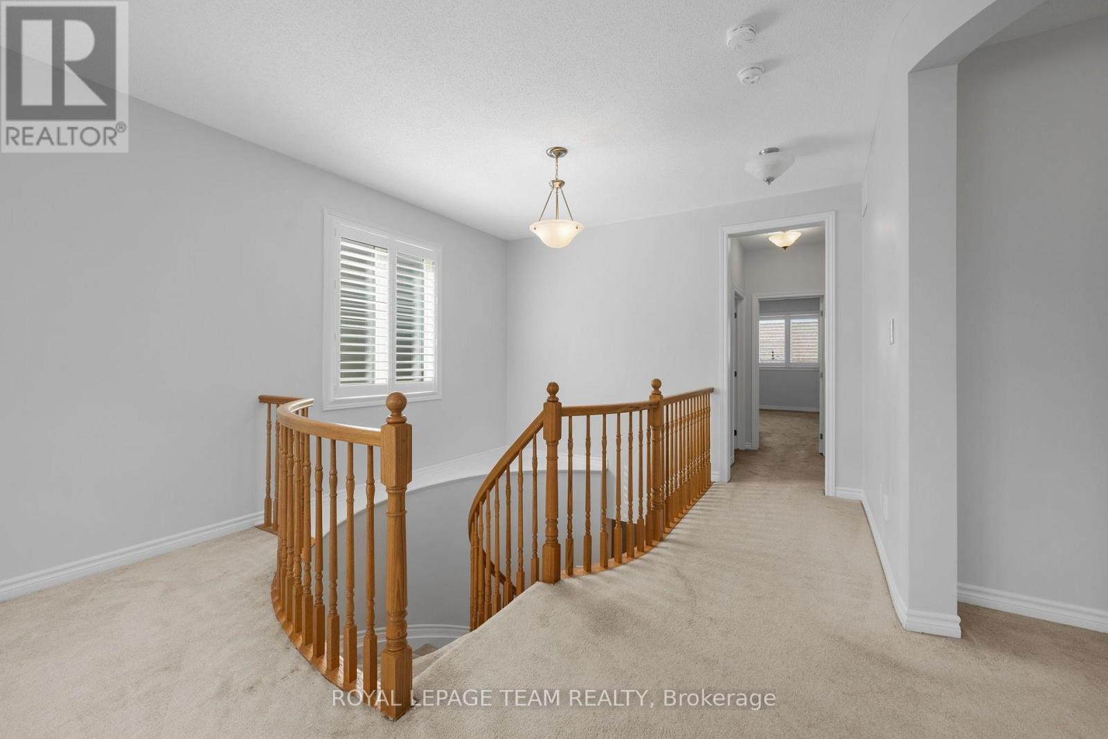 32 Escallonia Court, Ottawa, ON