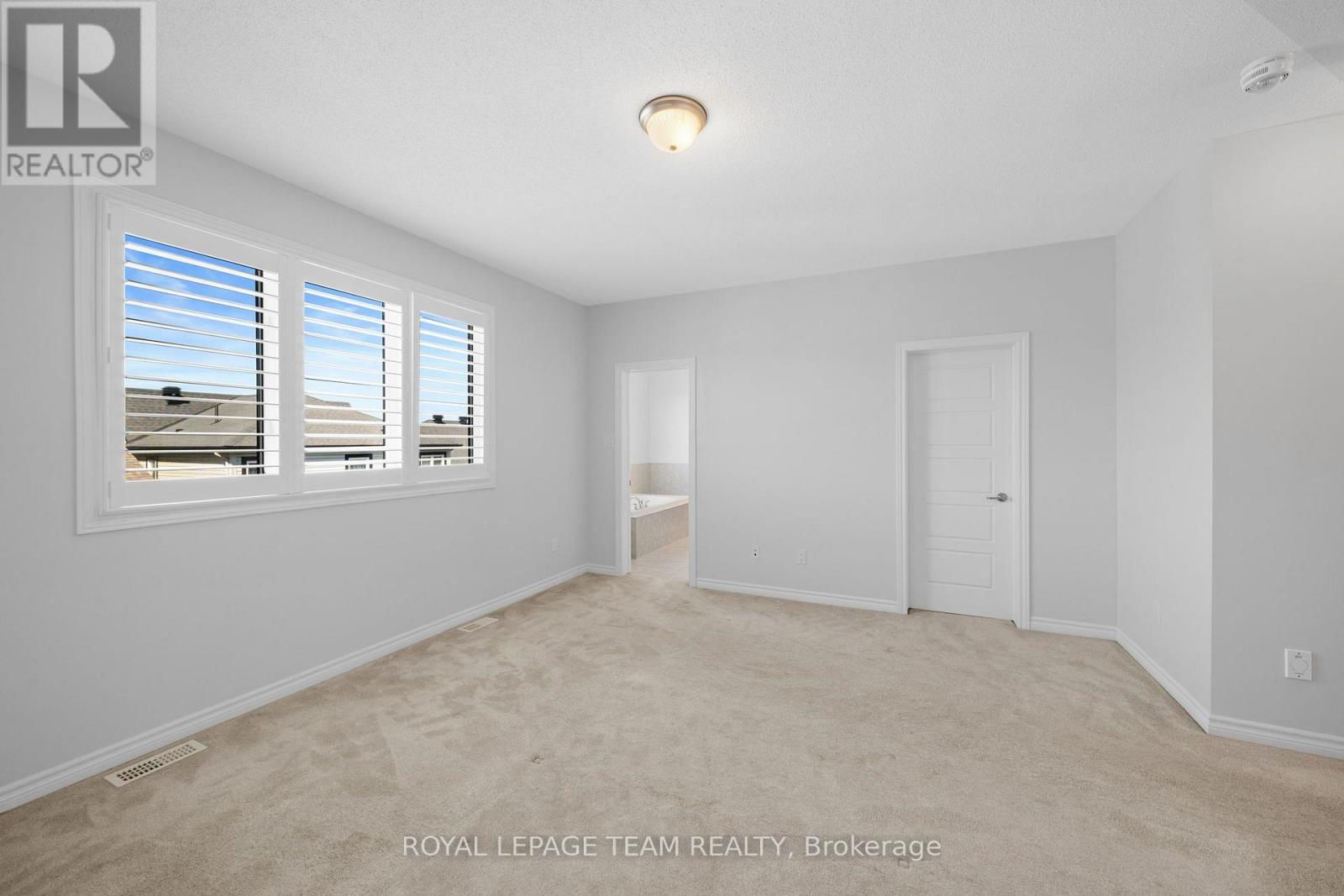 Primary Bedroom - 32 Escallonia Court, Ottawa, ON