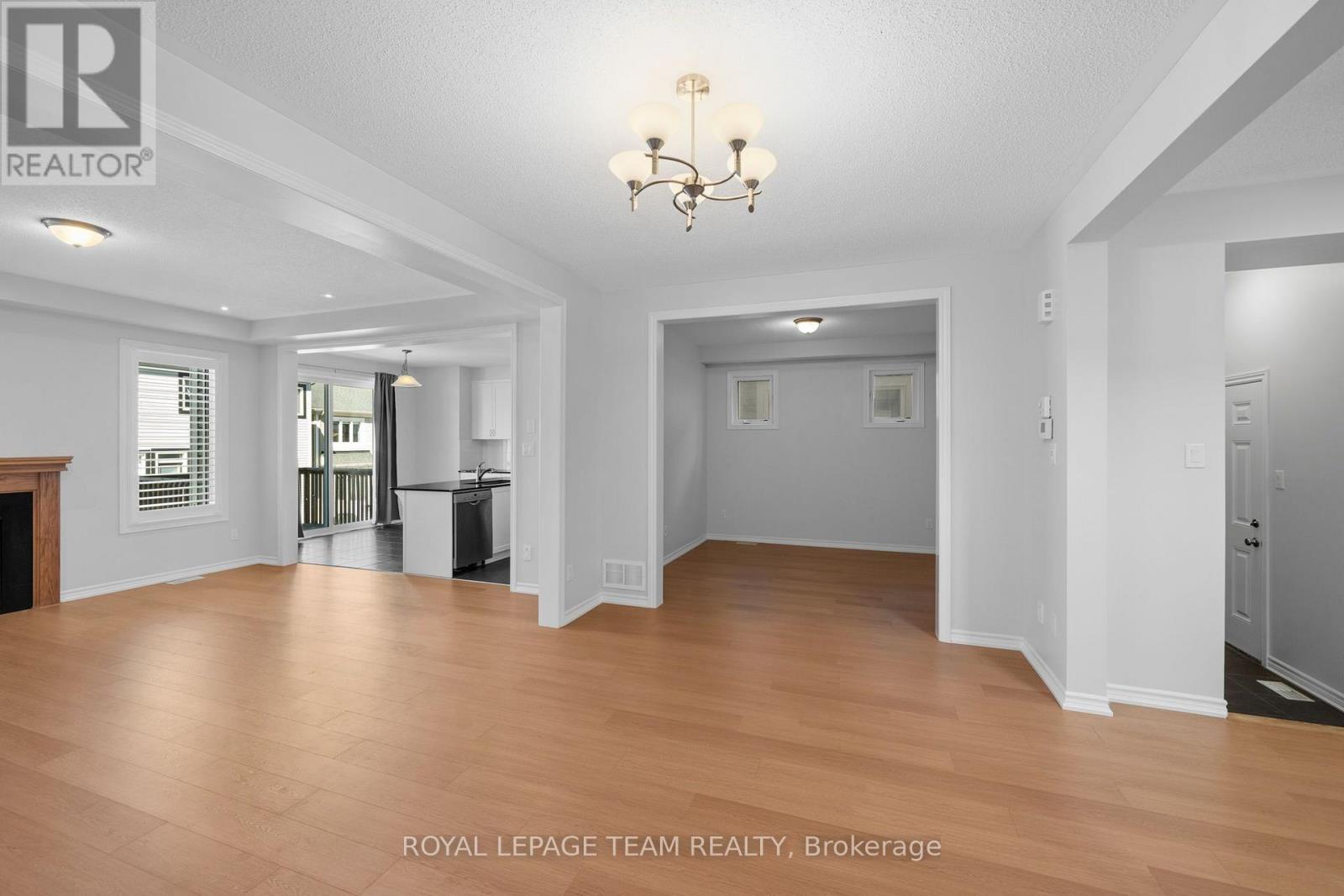 Dining Room looking into Living & Office - 32 Escallonia Court, Ottawa, ON