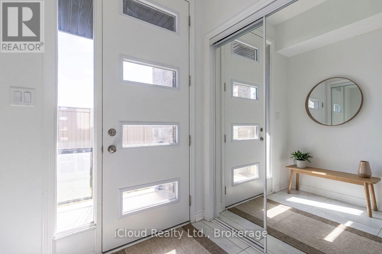 136 Keppel Circle, Brampton, ON