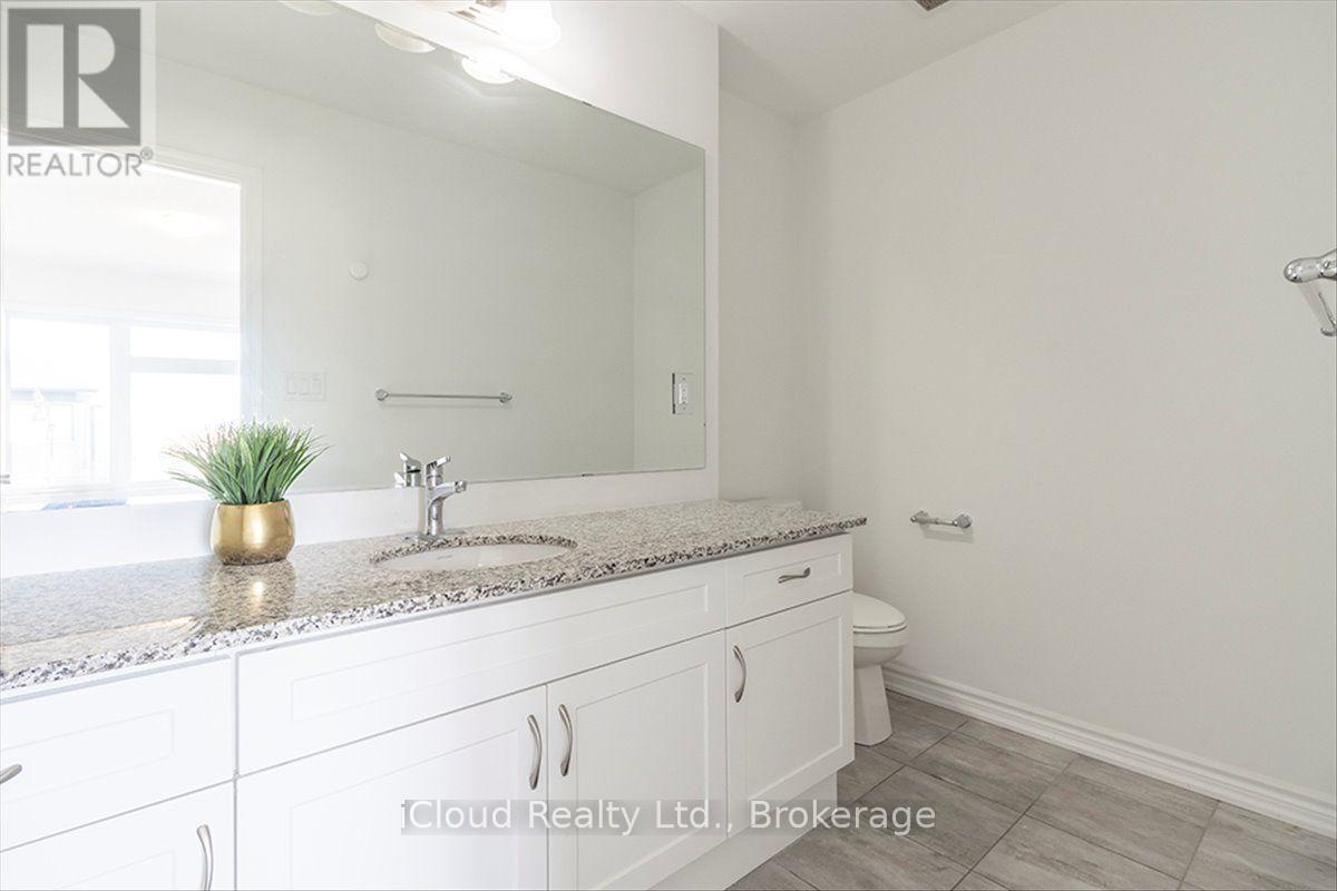 136 Keppel Circle, Brampton, ON