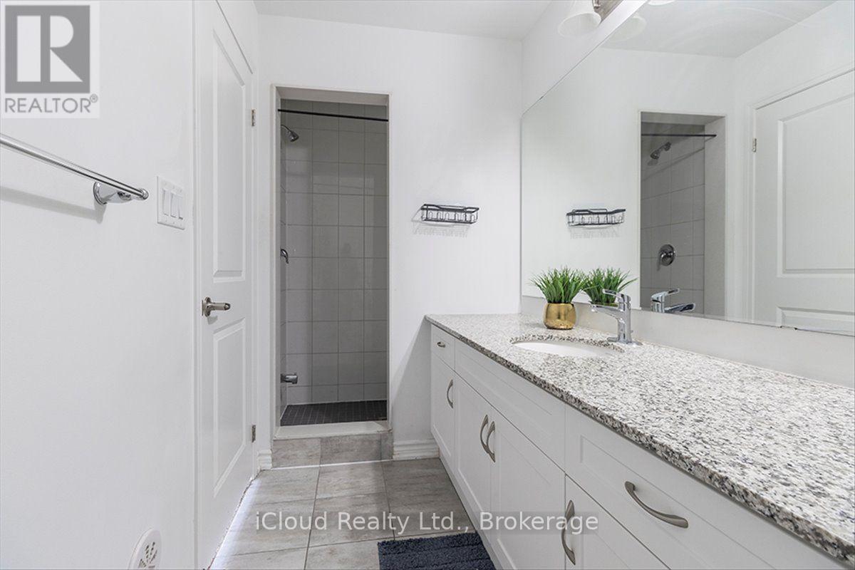 136 Keppel Circle, Brampton, ON