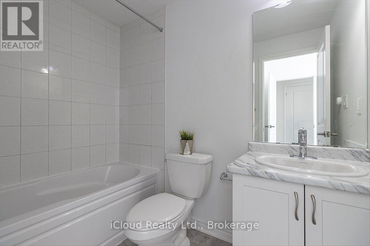 136 Keppel Circle, Brampton, ON