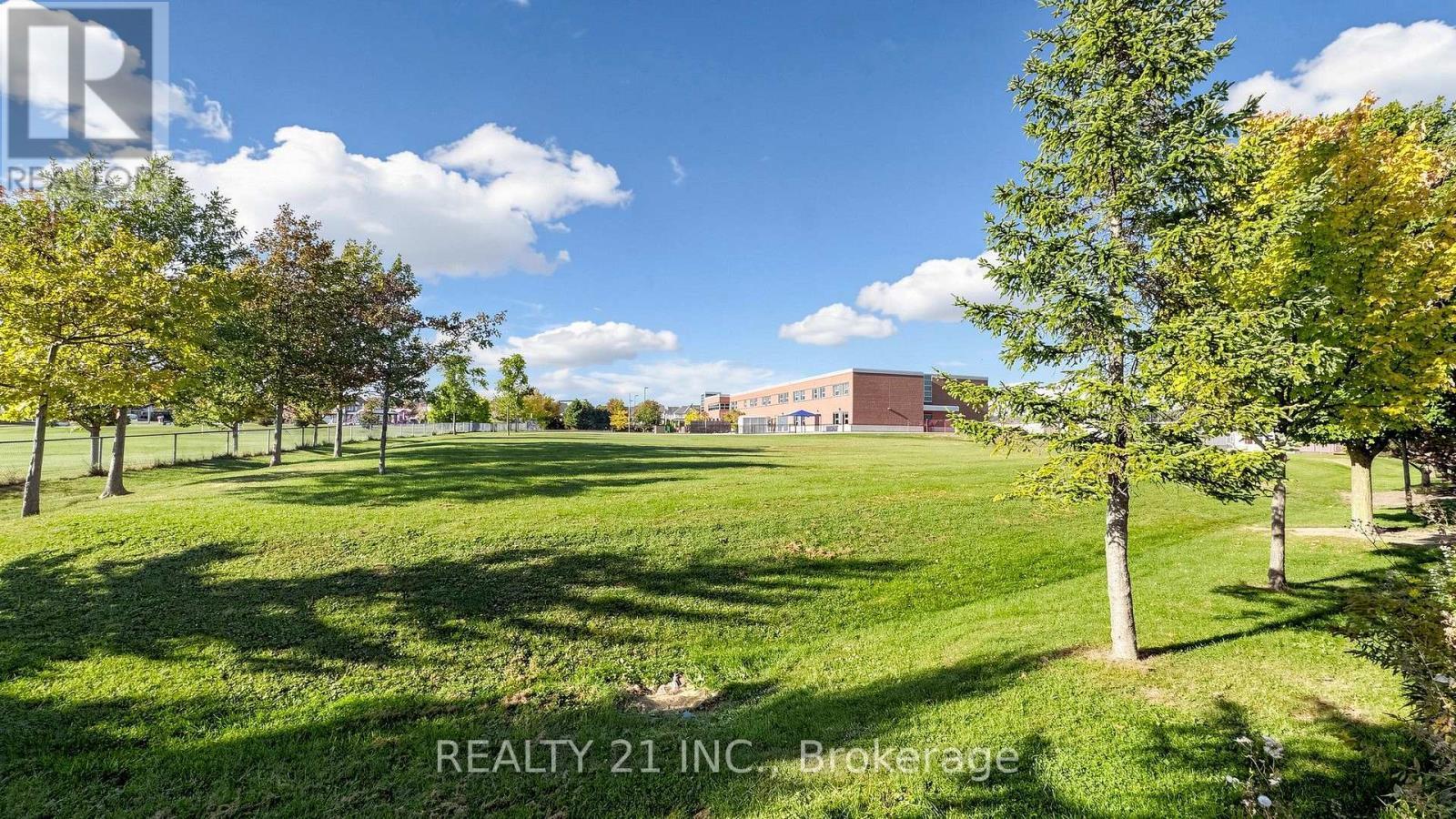 174 Honeyman Drive, Clarington, ON