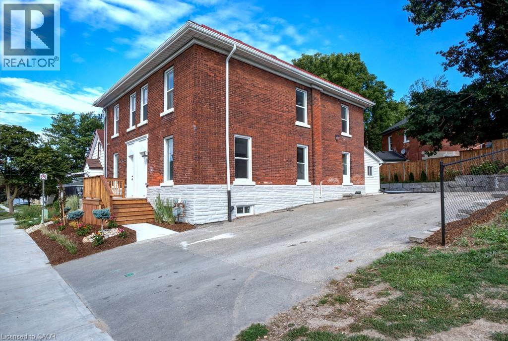 377 Main Street, Woodstock, ON