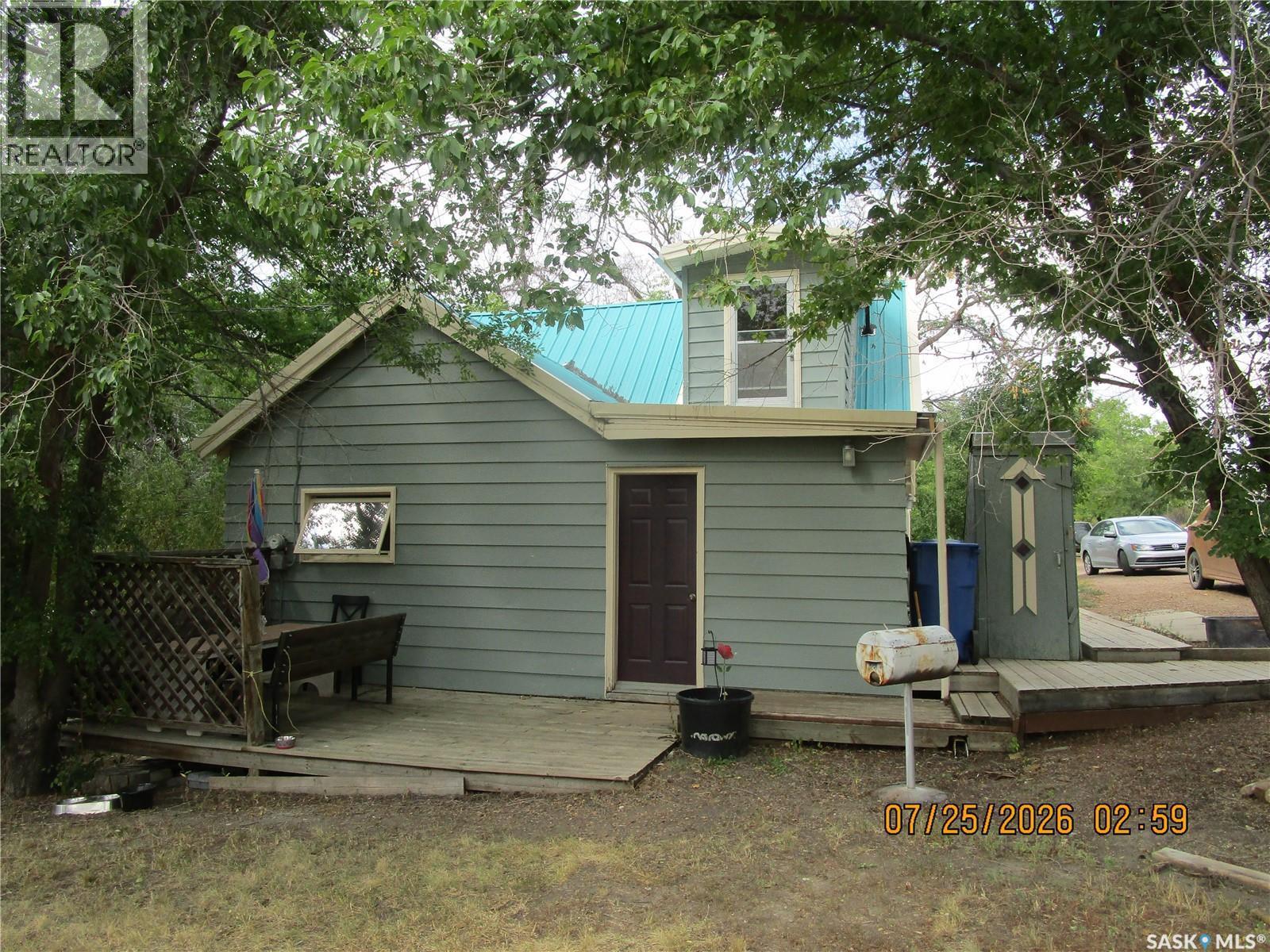 3005 3Rd Street N, Rockglen, SK