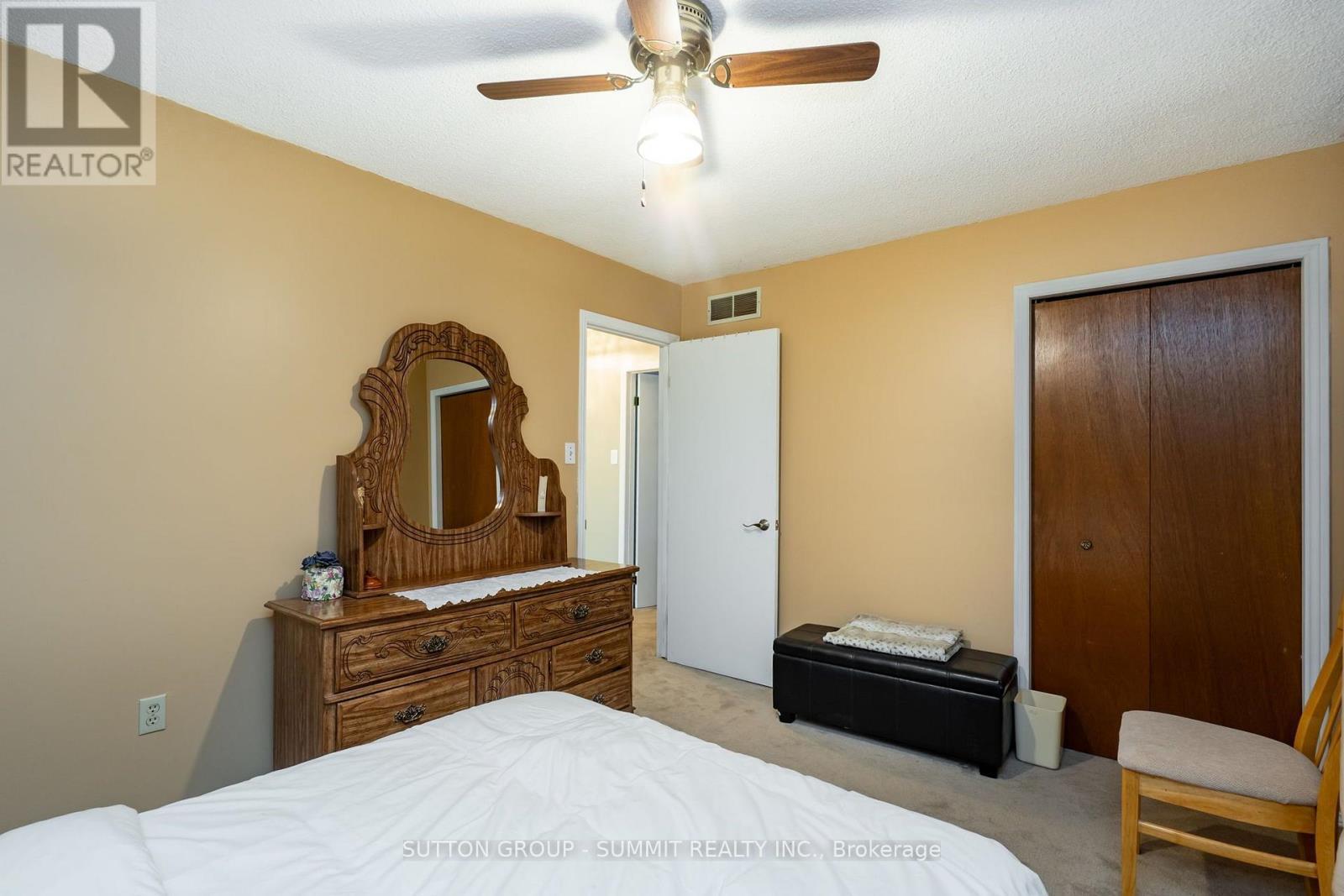 437 Eaglewood Drive, Hamilton, ON