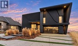 5599 OSPREY Avenue Niagara Falls, ON L2H 0M2