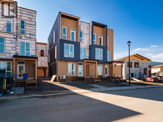 2-244 Witch Hazel Drive, Whitehorse, YT