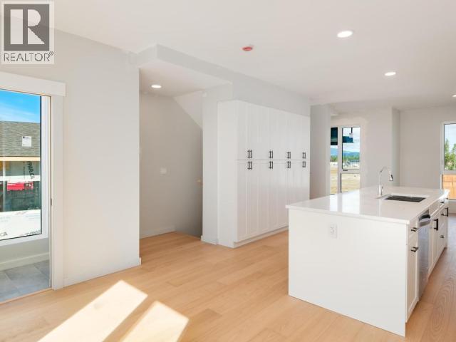 2-244 Witch Hazel Drive, Whitehorse, YT