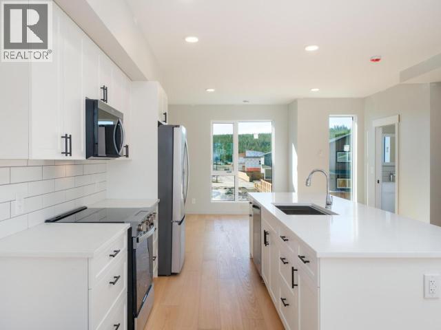 2-244 Witch Hazel Drive, Whitehorse, YT