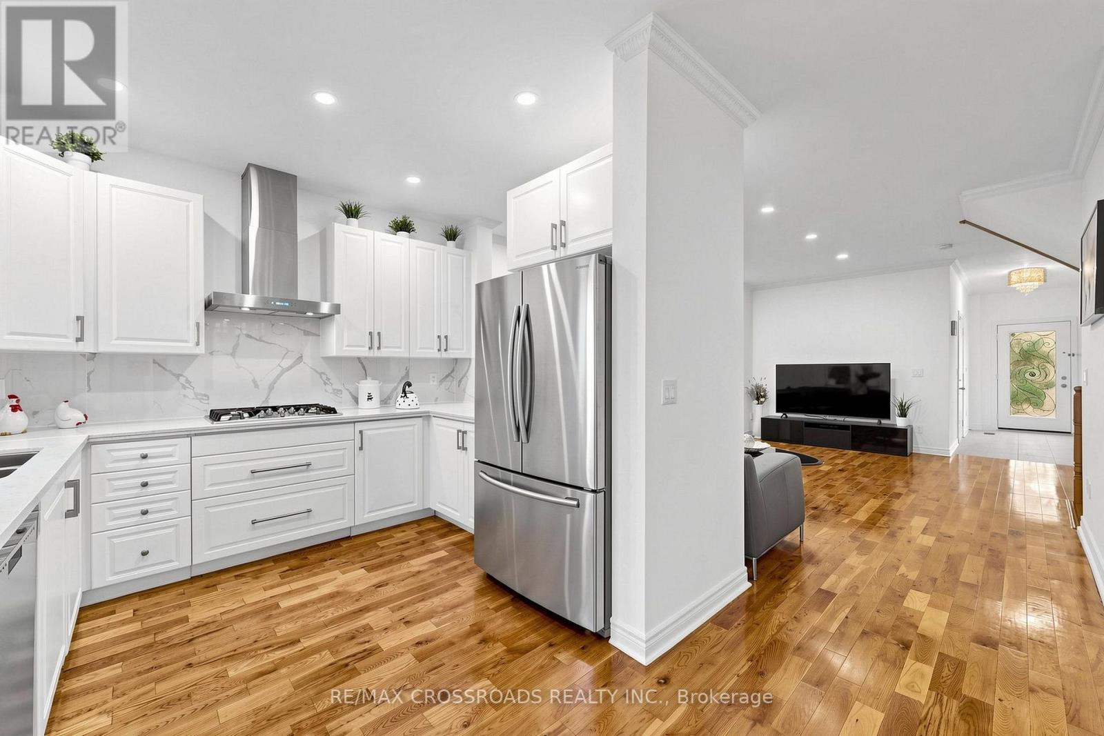 74 Romance Drive, Richmond Hill, ON