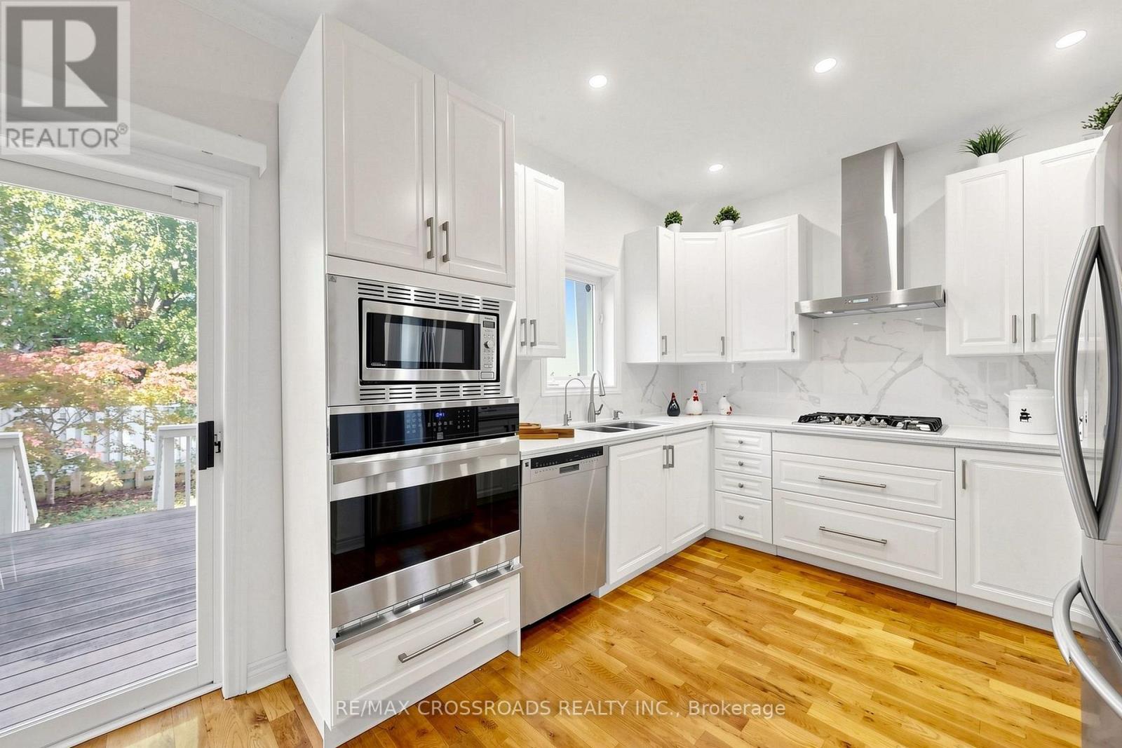 74 Romance Drive, Richmond Hill, ON