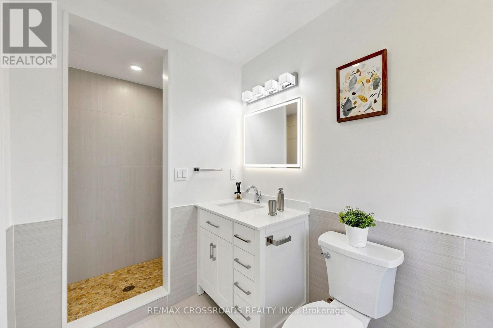 74 Romance Drive, Richmond Hill, ON